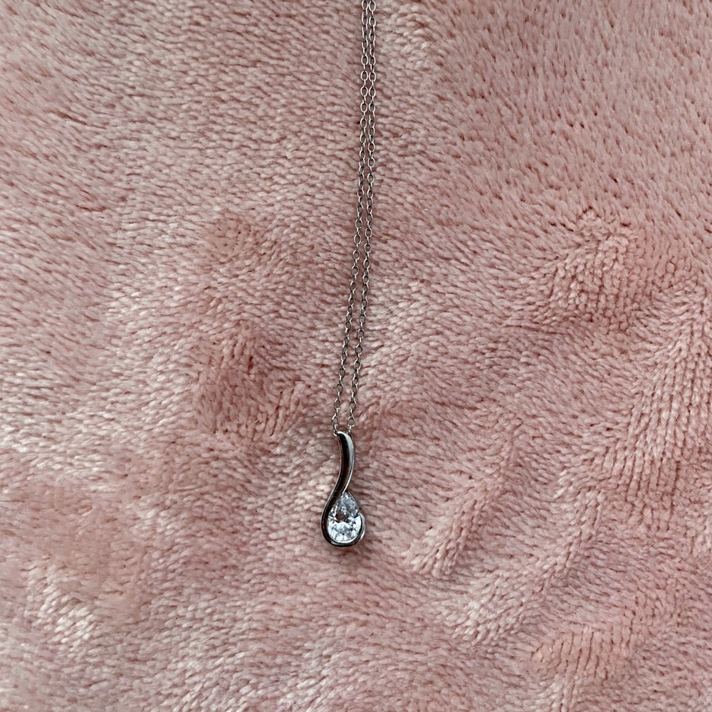 Stainless steel pendant necklace